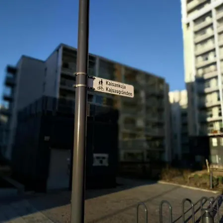 Apartment 300m From Metro Matinkylae