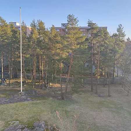 300m From Metro Matinkylae Apartment *